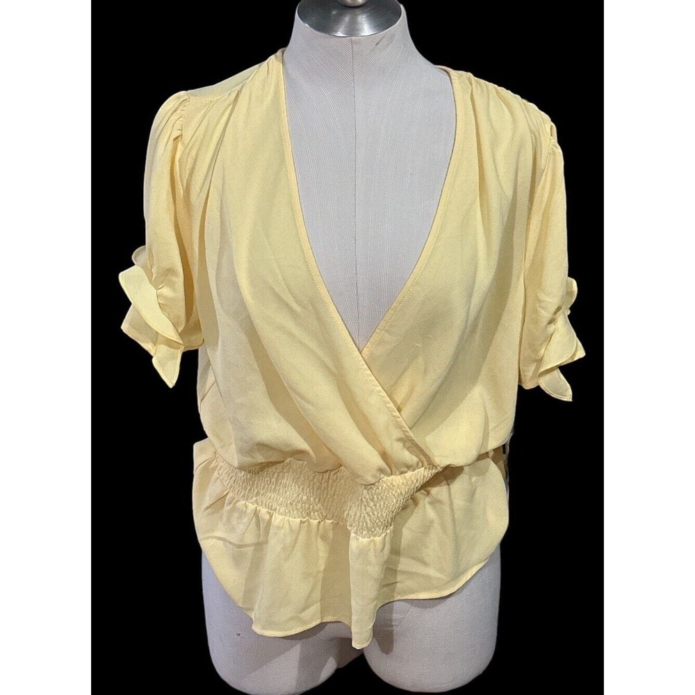 1.STATE Cross Front Women's V-Neck Short Sleeve Yellow Top Size Large NWT